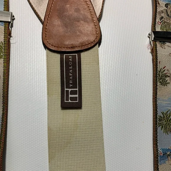 Trafalgar limited edition Hawaiian dancers print suspenders silk leather… - Picture 11 of 12